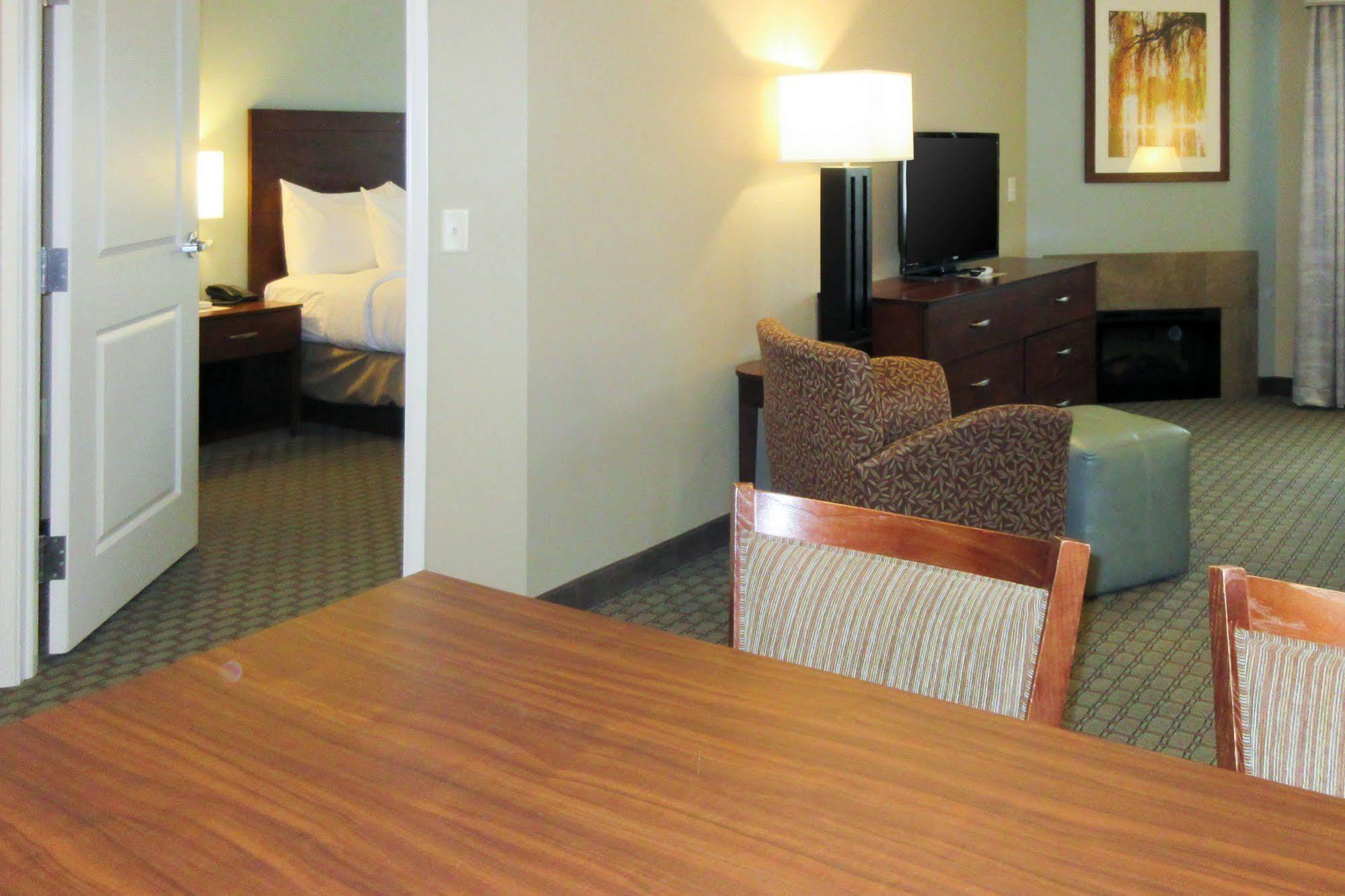 Comfort Inn & Suites - Chisago City ภายนอก รูปภาพ