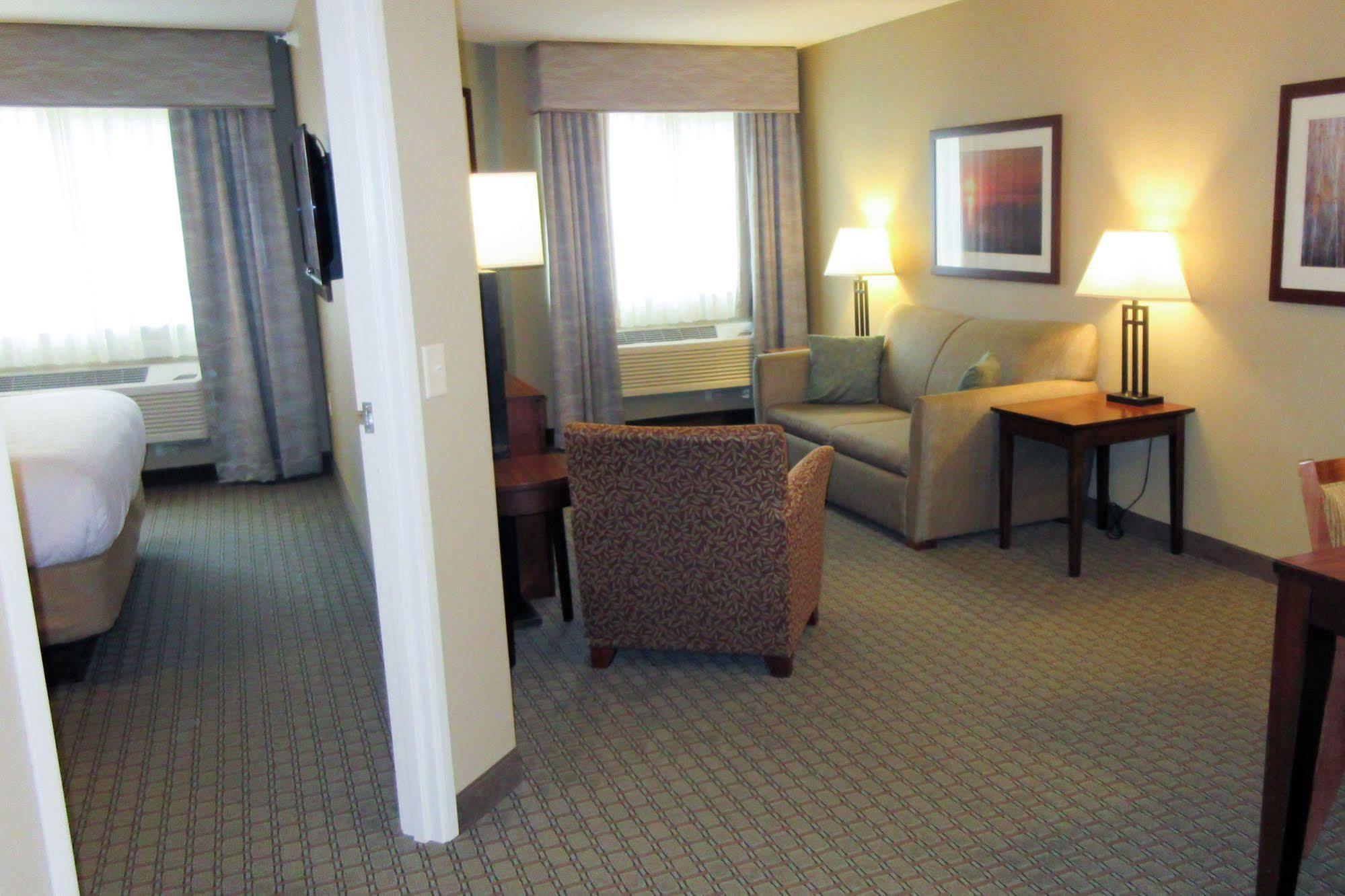 Comfort Inn & Suites - Chisago City ภายนอก รูปภาพ